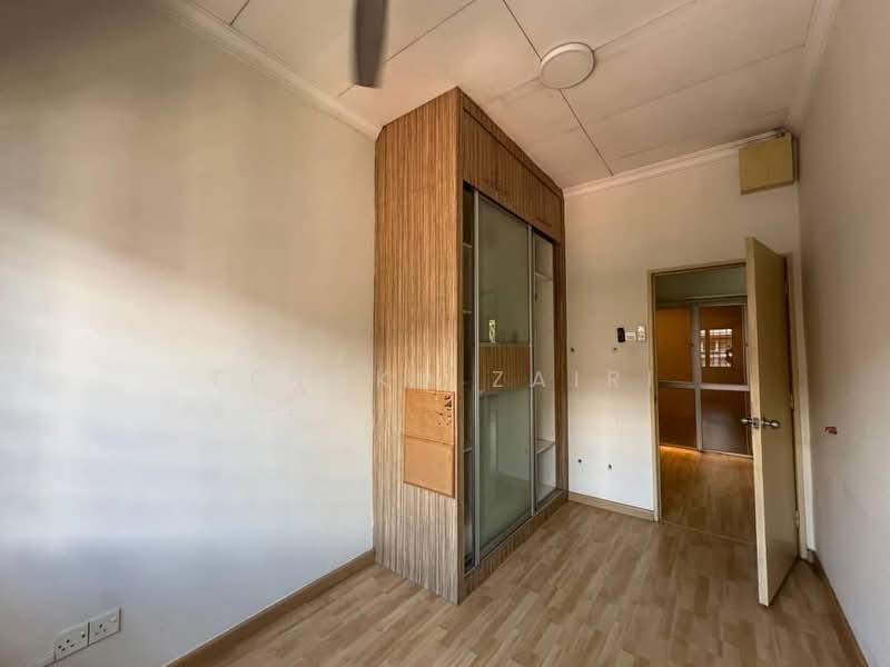 Rumah Teres 2 Tingkat untuk Dijual di Subang Jaya (Selangor) - Tengku Zairi - PropertyGuru.com.my