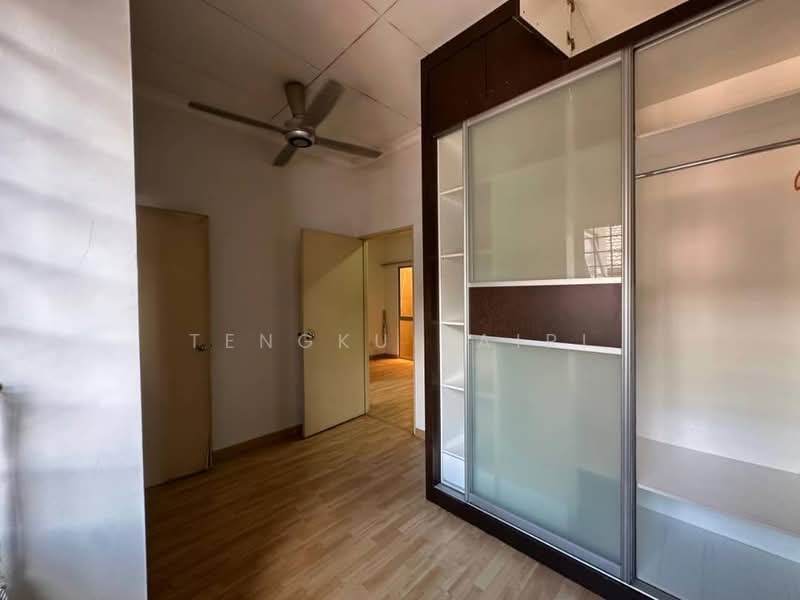 Rumah Teres 2 Tingkat untuk Dijual di Subang Jaya (Selangor) - Tengku Zairi - PropertyGuru.com.my