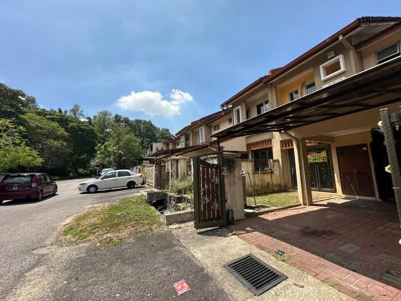 Rumah Teres 2 Tingkat untuk Dijual di Subang Jaya (Selangor) - Tengku Zairi - PropertyGuru.com.my