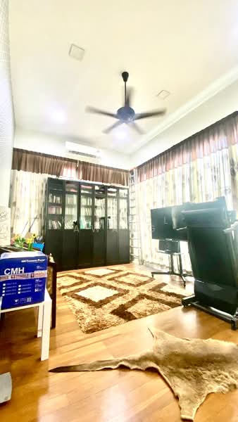 Semi-Detached House for Sale in Bukit Jelutong (Shah Alam) - Khairol Awang - PropertyGuru.com.my