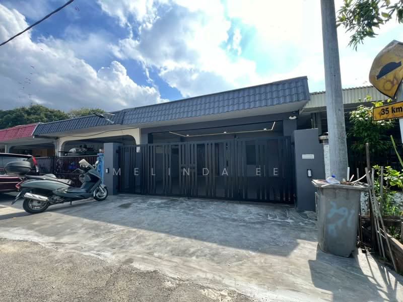 Rumah Teres 1 Tingkat untuk Dijual di Taman Teok (Kulai) - Melinda Ee - Exterior - PropertyGuru.com.my