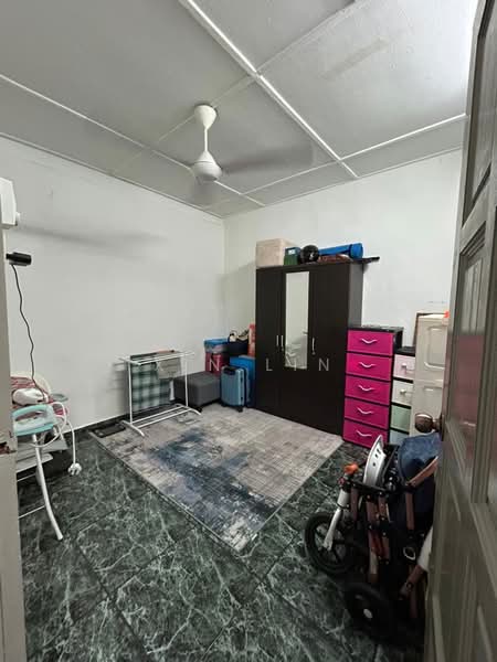 1-storey Terraced House for Sale in Taman Universiti (Sri Gading) - Xin Lin - PropertyGuru.com.my