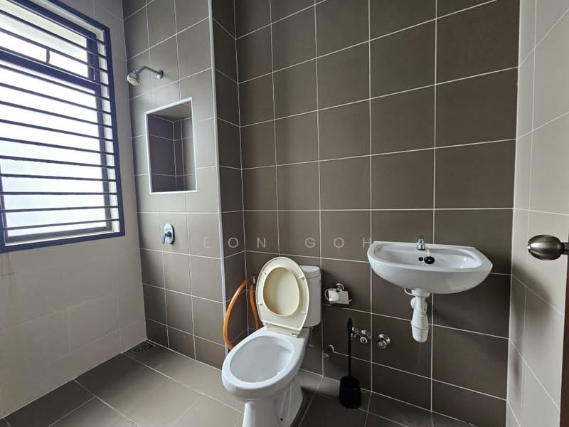 2-storey Terraced House for Sale in Bandar Rimbayu (Telok Panglima Garang) - Leon Goh - Bathroom - PropertyGuru.com.my