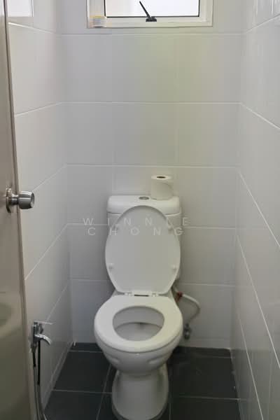 Shop / Office for Rent in Petaling Jaya (Selangor) - Winnie Chong - Bathroom - PropertyGuru.com.my