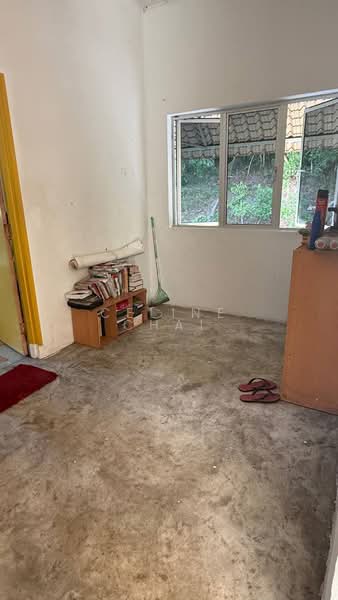 2-storey Terraced House for Sale in Taman Sri Rahmat (Yong Peng) - Celine Chai - Interior - PropertyGuru.com.my