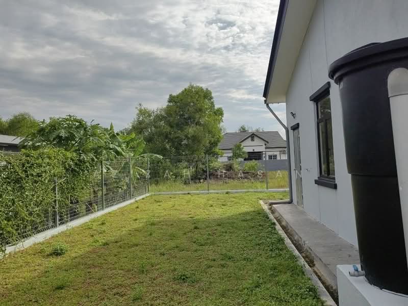 Rumah Banglo untuk Dijual di Mahkota Hills (Lenggeng) - Azizah Hasan - PropertyGuru.com.my