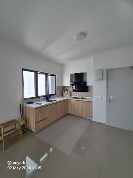 Service Residence for Rent at Hana @ Eco Ardence - Hairul Haizat - Kitchen - PropertyGuru.com.my