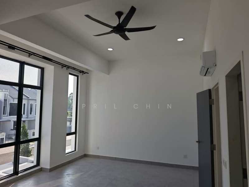 Rumah Teres 2 Tingkat untuk Disewa di Taman Mount Austin (Tebrau) - April Chin - Interior - PropertyGuru.com.my
