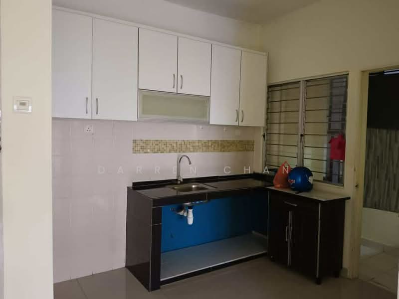 Pangsapuri untuk Disewa di Putra Suria Residence - Darren Chan - Kitchen - PropertyGuru.com.my