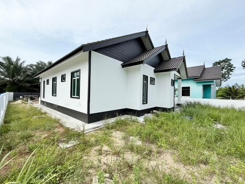 Bungalow for Sale in Kijal (Terengganu) - Muhammad Najmi - Exterior - PropertyGuru.com.my