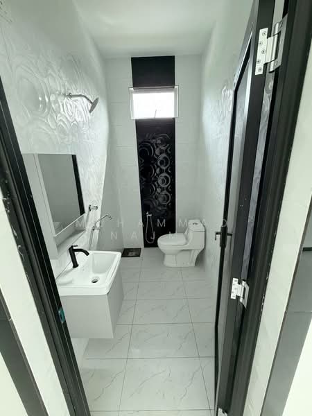 Bungalow for Sale in Kijal (Terengganu) - Muhammad Najmi - Bathroom - PropertyGuru.com.my