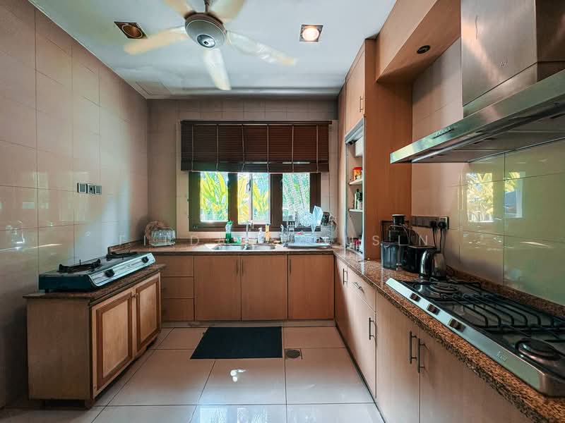 Rumah Banglo untuk Dijual di Bukit Tunku (Kenny Hills) (Kuala Lumpur) - Firdaus Husin - Kitchen - PropertyGuru.com.my