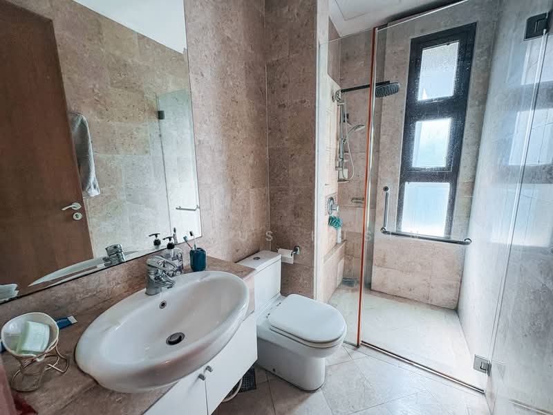 Rumah Banglo untuk Dijual di Bukit Tunku (Kenny Hills) (Kuala Lumpur) - Firdaus Husin - Bathroom - PropertyGuru.com.my