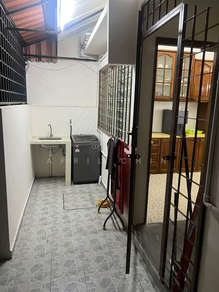 1-storey Terraced House for Rent in Johor Bahru (Johor) - April Chin - Kitchen - PropertyGuru.com.my