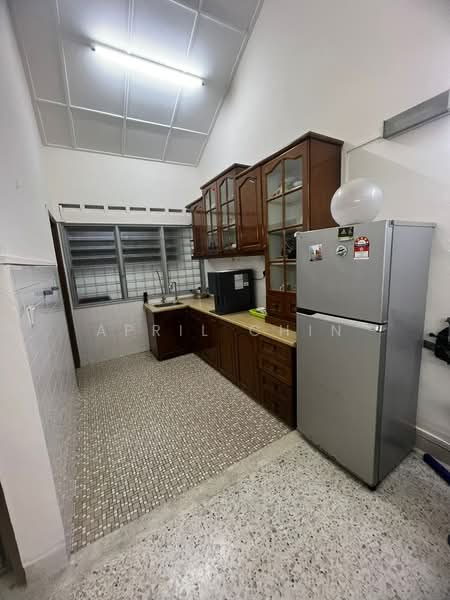 1-storey Terraced House for Rent in Johor Bahru (Johor) - April Chin - Kitchen - PropertyGuru.com.my