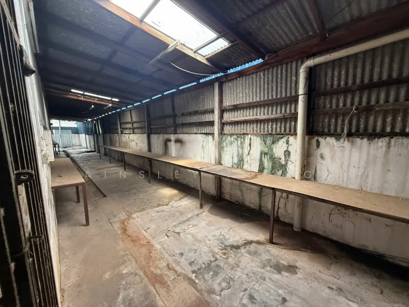 Semi-D Factory for Sale in Kawasan Perindustrian Pengkalan (Lahat) - Ainsley Thong - Interior - PropertyGuru.com.my