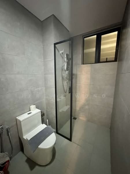 Servis Apartment untuk Dijual di Cubic Botanical - Jeremy Wong - Bathroom - PropertyGuru.com.my