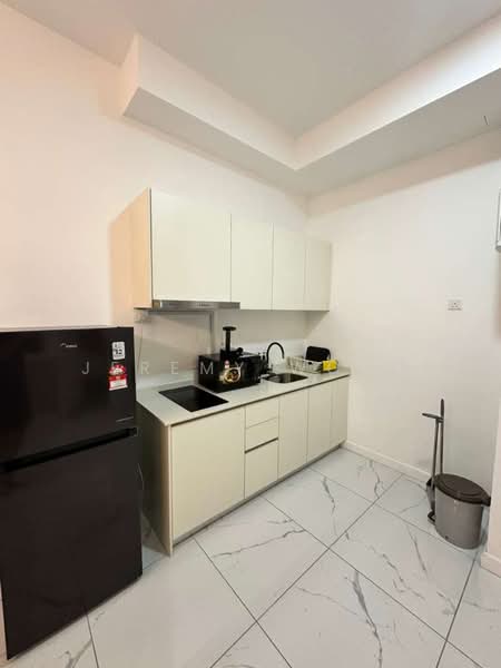 Servis Apartment untuk Dijual di Cubic Botanical - Jeremy Wong - Kitchen - PropertyGuru.com.my