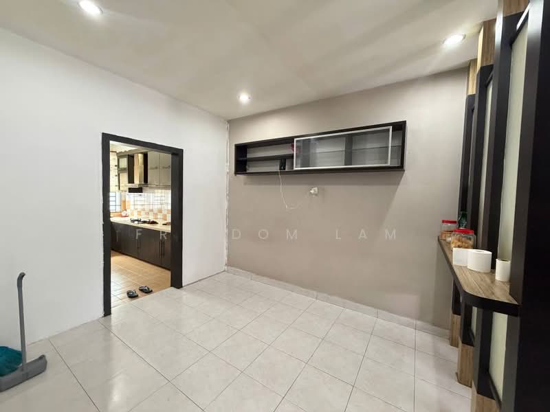 2-storey Terraced House for Sale in Taman Nusa Bestari (Iskandar Puteri (Nusajaya)) - Freedom Lam - Dining Area - PropertyGuru.com.my