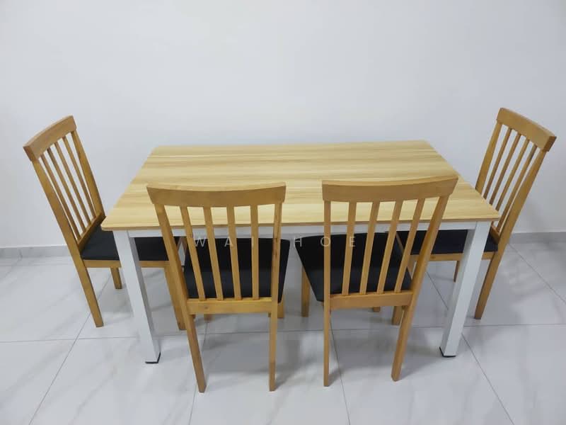 Servis Apartment untuk Disewa di Equine Residence - Wai Hoe - Dining Room - PropertyGuru.com.my