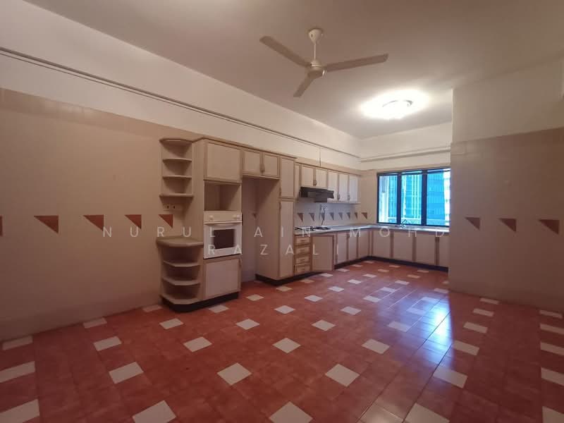 Condominium for Rent at Menara Pinang - Nurul Ain Mohd Razali - Kitchen - PropertyGuru.com.my