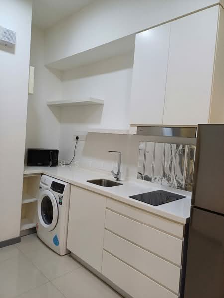 Servis Apartment untuk Disewa di Southlink - Justin Lam - Kitchen - PropertyGuru.com.my