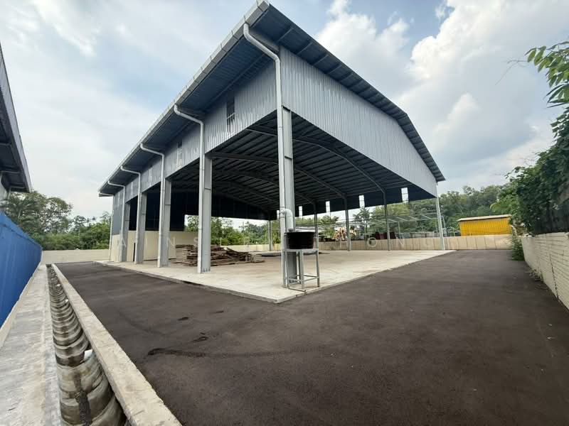 Detached Factory for Sale in Kawasan Perindustrian Pengkalan (Lahat) - Ainsley Thong - Exterior - PropertyGuru.com.my