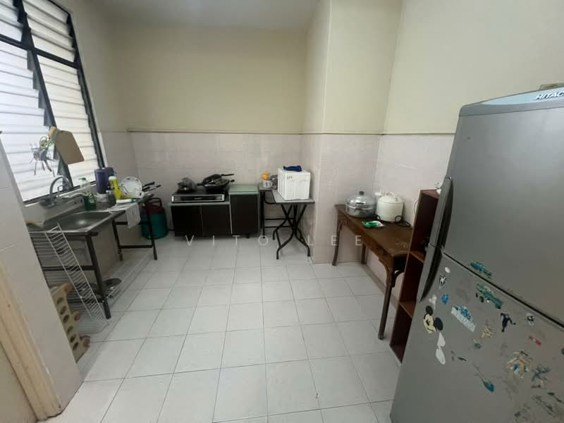 Pangsapuri untuk Dijual di Pangsapuri Bukit Beruang Permai - Vito Lee - PropertyGuru.com.my