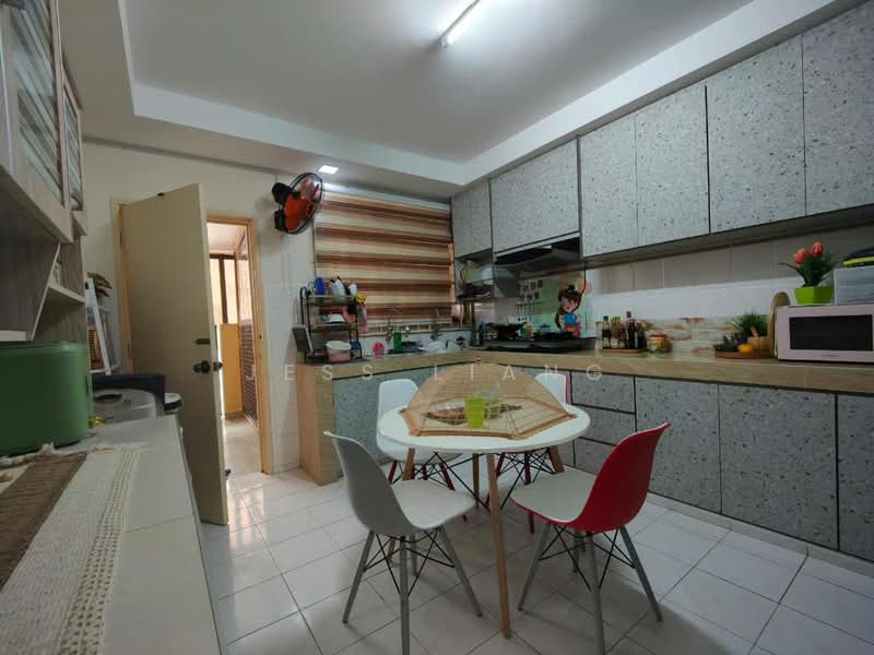2-storey Terraced House for Sale in Bandar Utama 7 (Bandar Utama) - Jess Liang - Kitchen - PropertyGuru.com.my