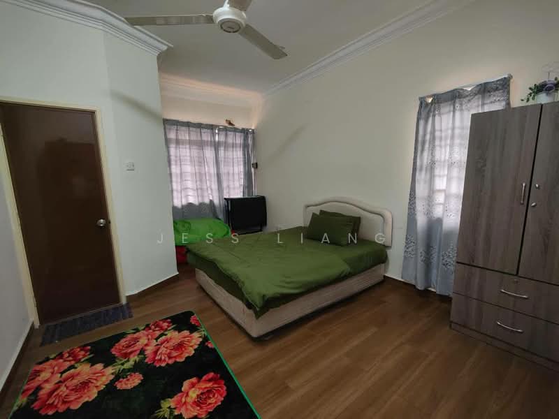 2-storey Terraced House for Sale in Bandar Utama 7 (Bandar Utama) - Jess Liang - Bedroom - PropertyGuru.com.my