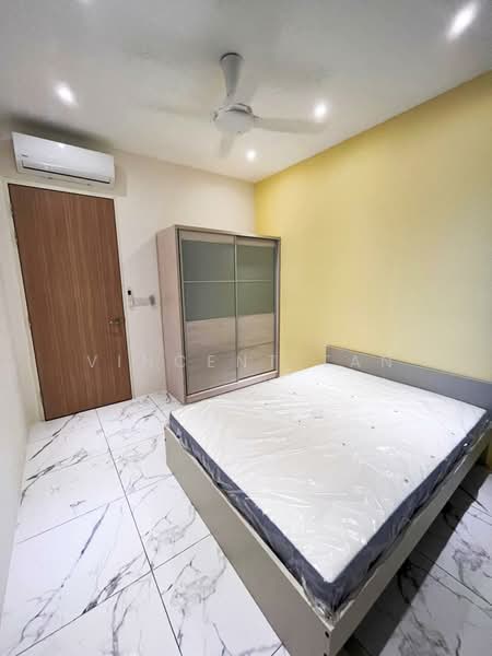 Condominium for Rent at QuayWest Residence - Vincent Tan - Bedroom - PropertyGuru.com.my