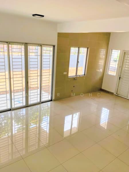 2-storey Terraced House for Sale in Elmina (Shah Alam) - Azhar Mohd - Interior - PropertyGuru.com.my