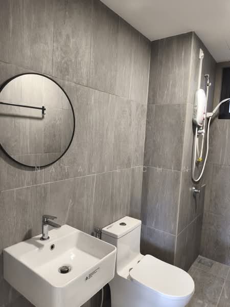 Servis Apartment untuk Disewa di Savvy @ Riana Dutamas - Natalie Chin - Bathroom - PropertyGuru.com.my