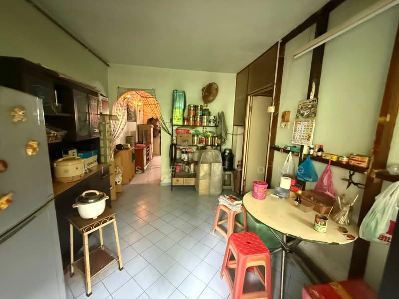 1.5-storey Terraced House for Sale in Pekan Razaki (Ipoh) - Ainsley Thong - Interior - PropertyGuru.com.my