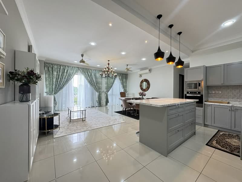 Kondominium untuk Disewa di 16 Quartz @ Melawati - Norafian SMH - Living Room - PropertyGuru.com.my