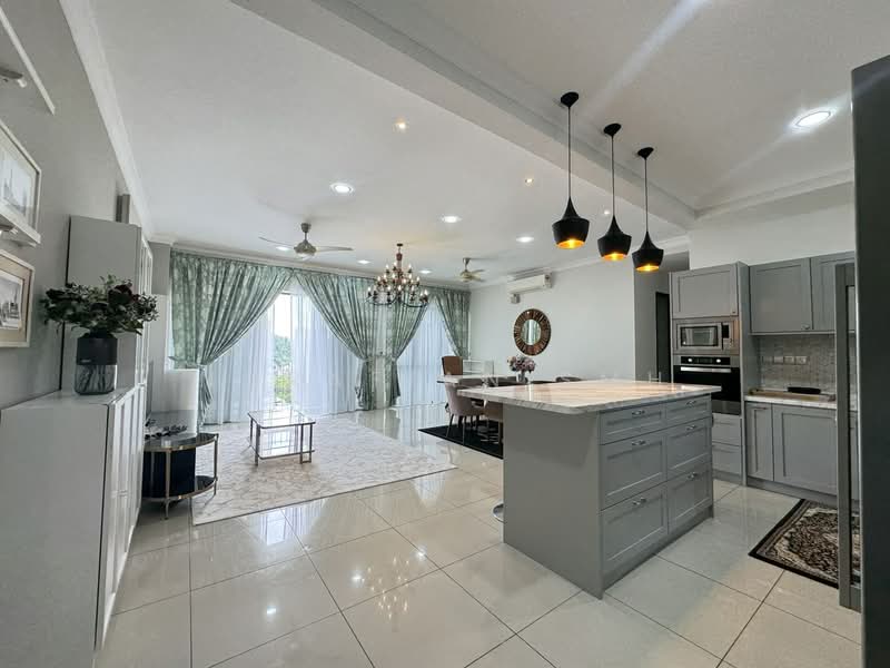 Kondominium untuk Disewa di 16 Quartz @ Melawati - Norafian SMH - Living Room - PropertyGuru.com.my