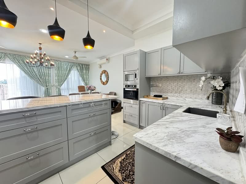Kondominium untuk Disewa di 16 Quartz @ Melawati - Norafian SMH - Kitchen - PropertyGuru.com.my