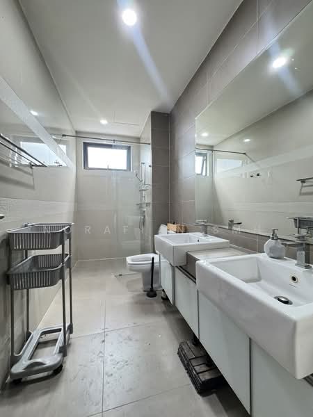 Kondominium untuk Disewa di 16 Quartz @ Melawati - Norafian SMH - Bathroom - PropertyGuru.com.my