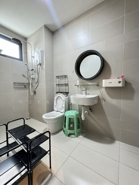 Kondominium untuk Disewa di 16 Quartz @ Melawati - Norafian SMH - Bathroom - PropertyGuru.com.my