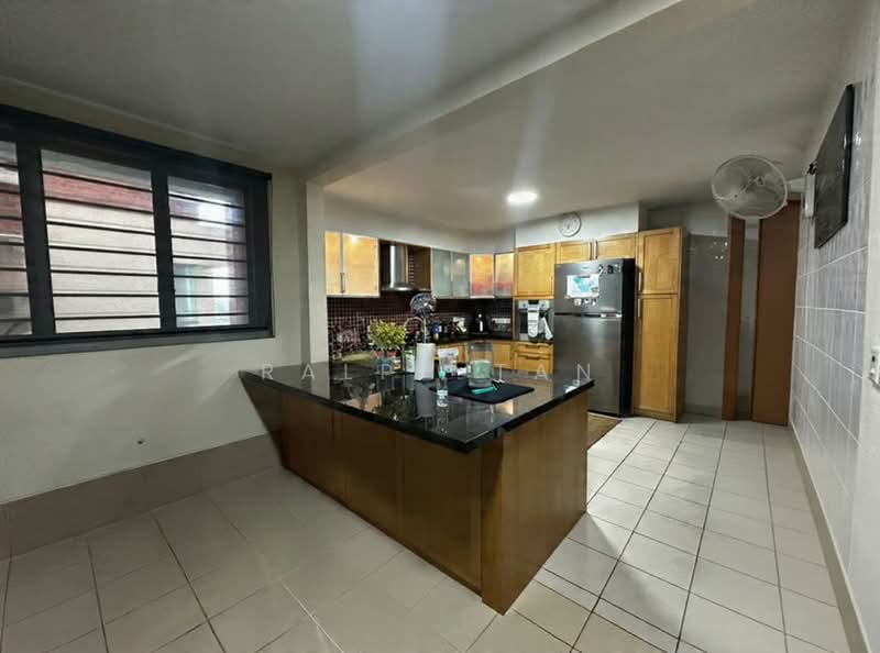 Condominium for Sale at Sri Bukit Persekutuan - Ralph Tan - Kitchen - PropertyGuru.com.my