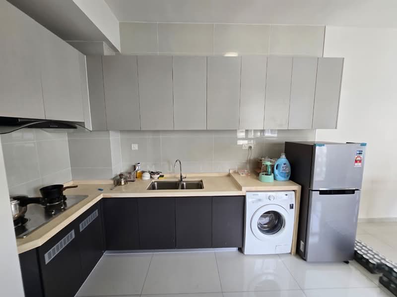 Kondominium untuk Disewa di Kings Bay @ Country Garden Danga Bay - MJ Lai - PropertyGuru.com.my