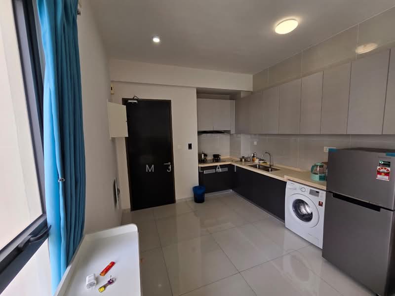 Kondominium untuk Disewa di Kings Bay @ Country Garden Danga Bay - MJ Lai - PropertyGuru.com.my