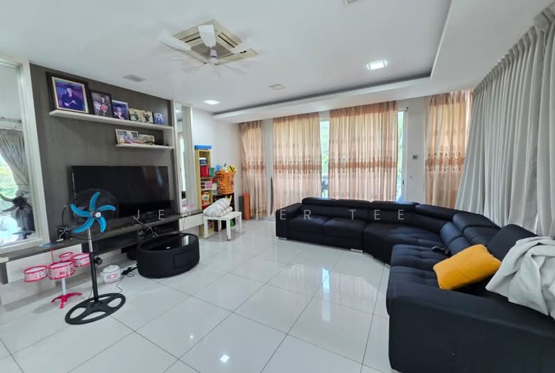Bungalow for Sale in Rawang (Selangor) - Jennifer Tee - Living Room - PropertyGuru.com.my