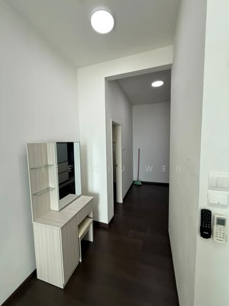 Condominium for Rent at SKS Pavillion Residences - Lee Qiu Wen - Corridor - PropertyGuru.com.my