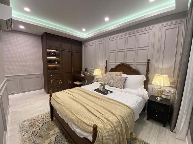 Service Residence for Sale at Pinnacle Bukit Gambier - Tan Jing Yi - Bedroom - PropertyGuru.com.my