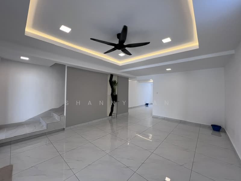 Rumah Teres 2 Tingkat untuk Dijual di Bandar Mahkota Cheras (Cheras) - Shanny Tan - Living Room - PropertyGuru.com.my