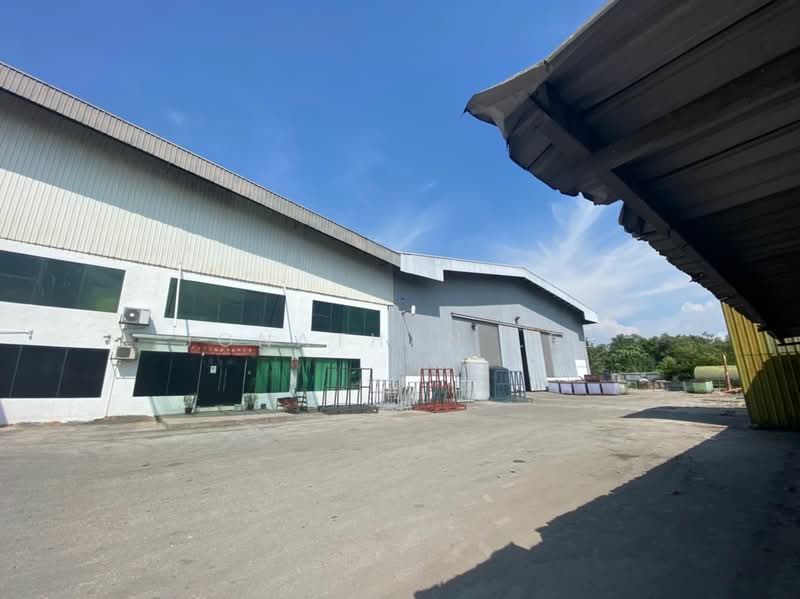 Detached Factory for Rent in Puchong (Selangor) - Jonathan Lee - Exterior - PropertyGuru.com.my