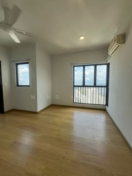 Condominium for Sale at Royal Strand @ Country Garden Danga Bay - Ming Yeap - Interior - PropertyGuru.com.my