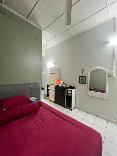 Rumah Teres 1.5 Tingkat untuk Dijual di Taman Molek (Johor Bahru) - Betty Ng - PropertyGuru.com.my