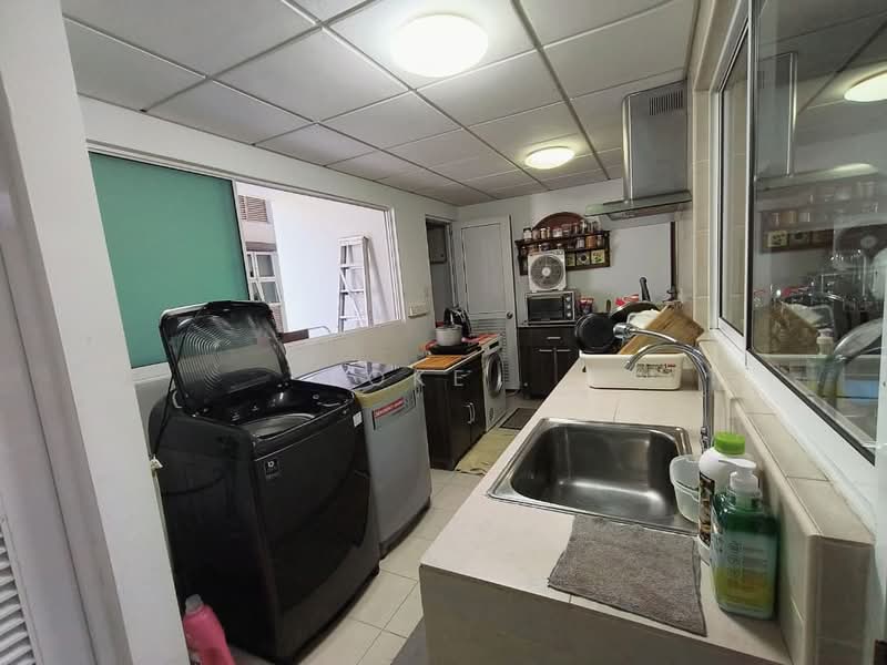 Condominium for Sale at Mont Kiara Meridin - Loke . - Kitchen - PropertyGuru.com.my
